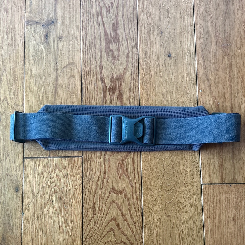 Amphipod Running Belt (one size) - Picture 2 of 2